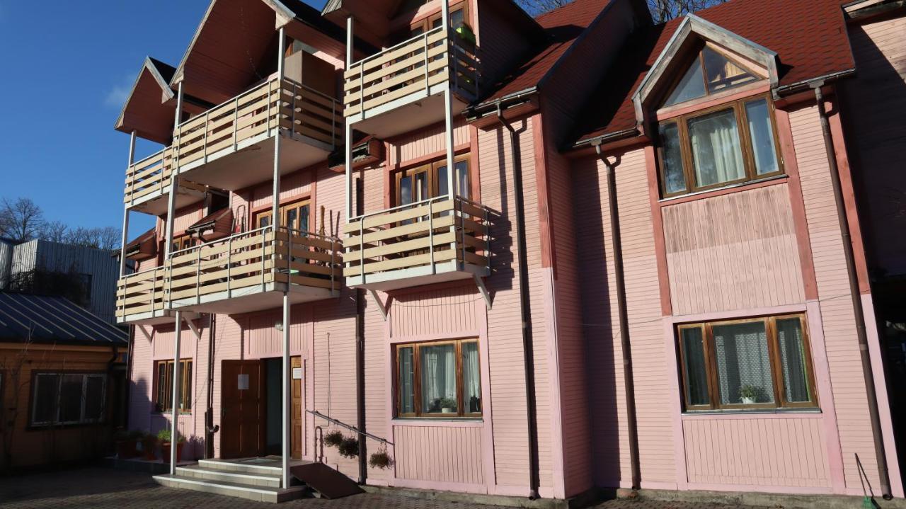 Excelsior Guesthouse Jūrkalne Exterior foto